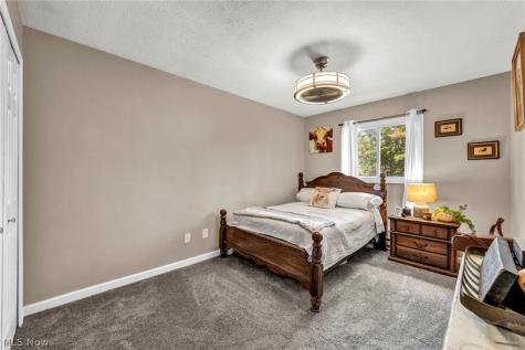 4621 Tanglewood Drive Lorain OH 44053