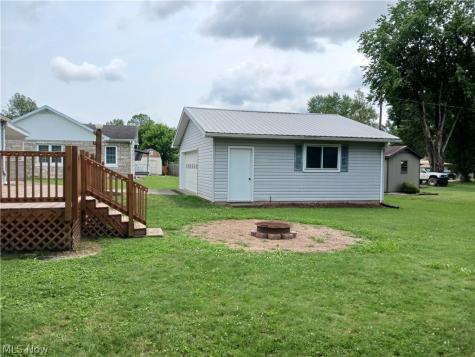 105 Chamberlain Drive Marietta OH 45750