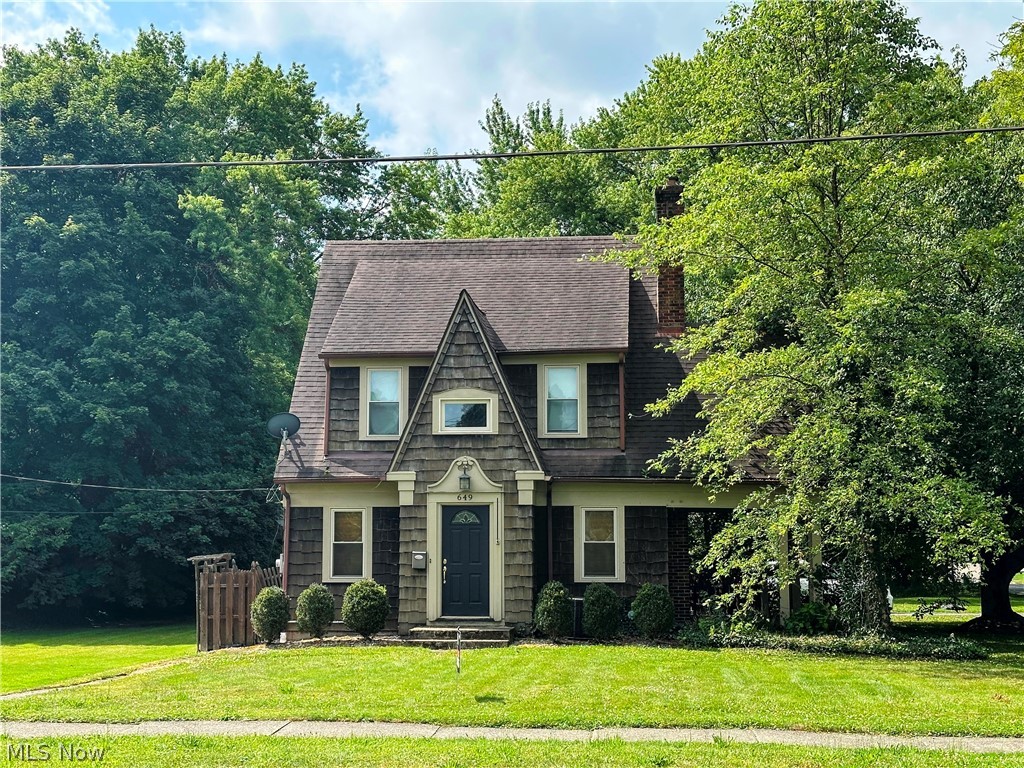 649 W Broad Street Newton Falls OH 44444