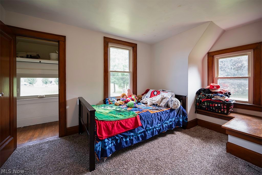 649 W Broad Street Newton Falls OH 44444