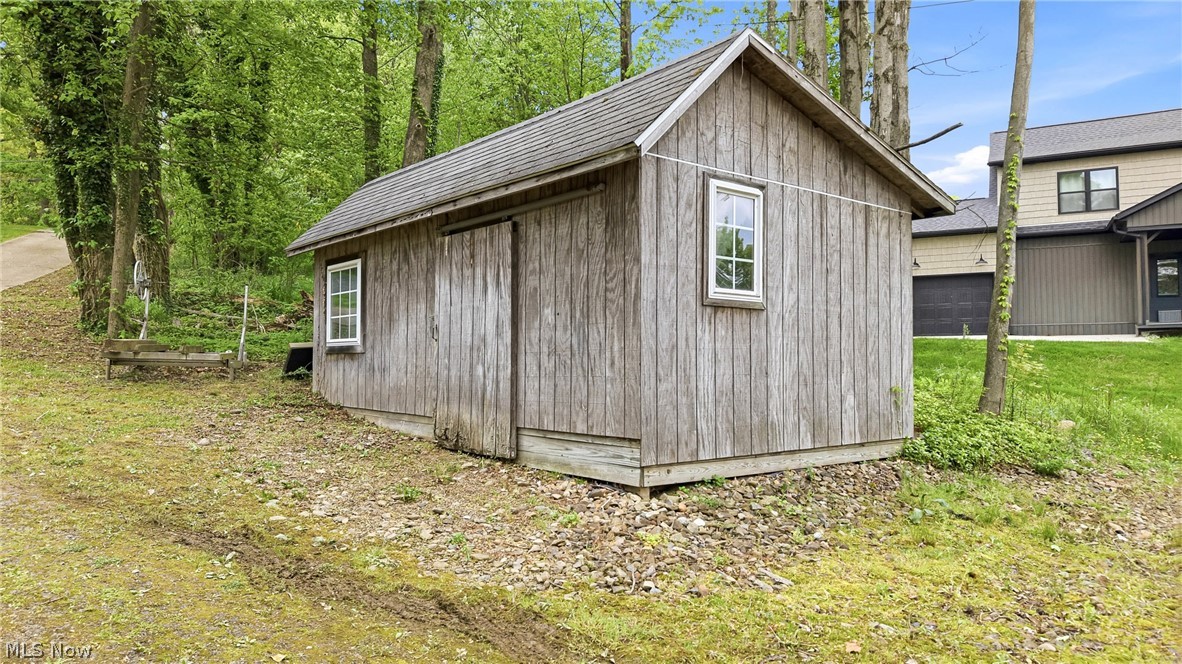 47739 Tomahawk Drive Negley OH 44441