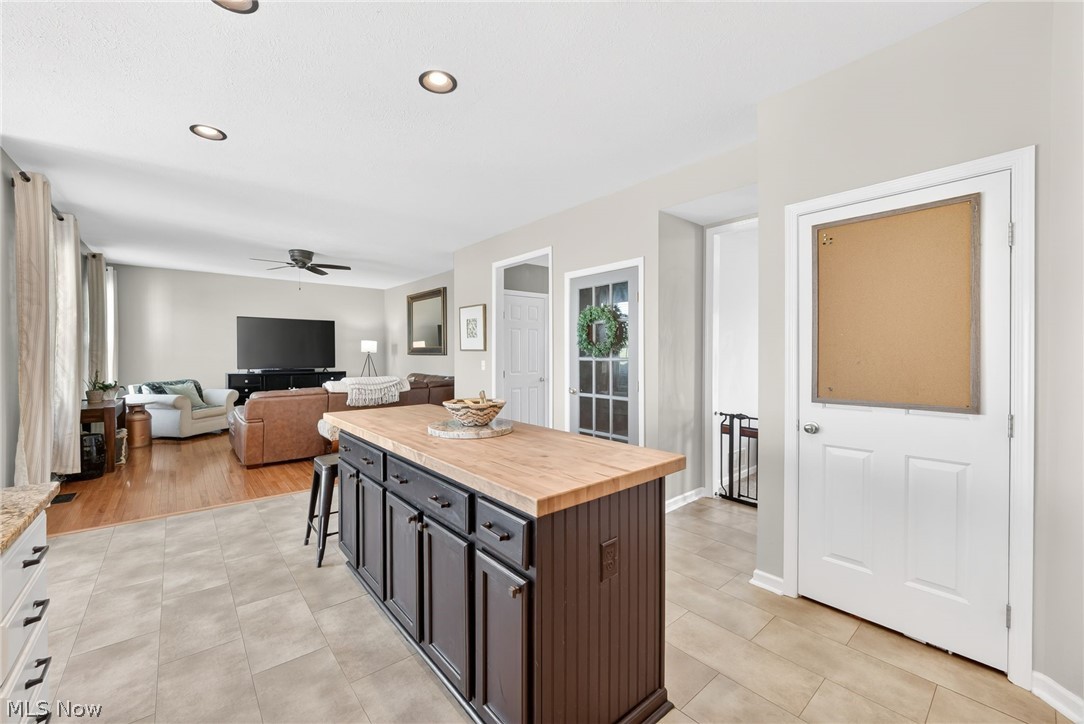 37830 Stoney Lake Drive North Ridgeville OH 44039