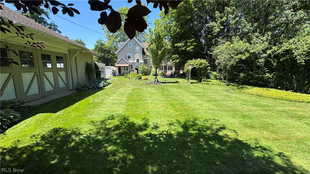 2197 Harcourt Drive Cleveland Heights OH 44106