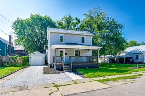 605 Chestnut Street Minerva OH 44657