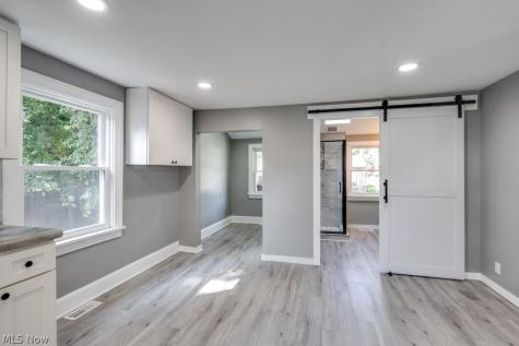 605 Chestnut Street Minerva OH 44657