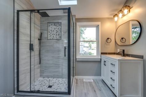 605 Chestnut Street Minerva OH 44657