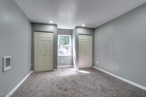 605 Chestnut Street Minerva OH 44657