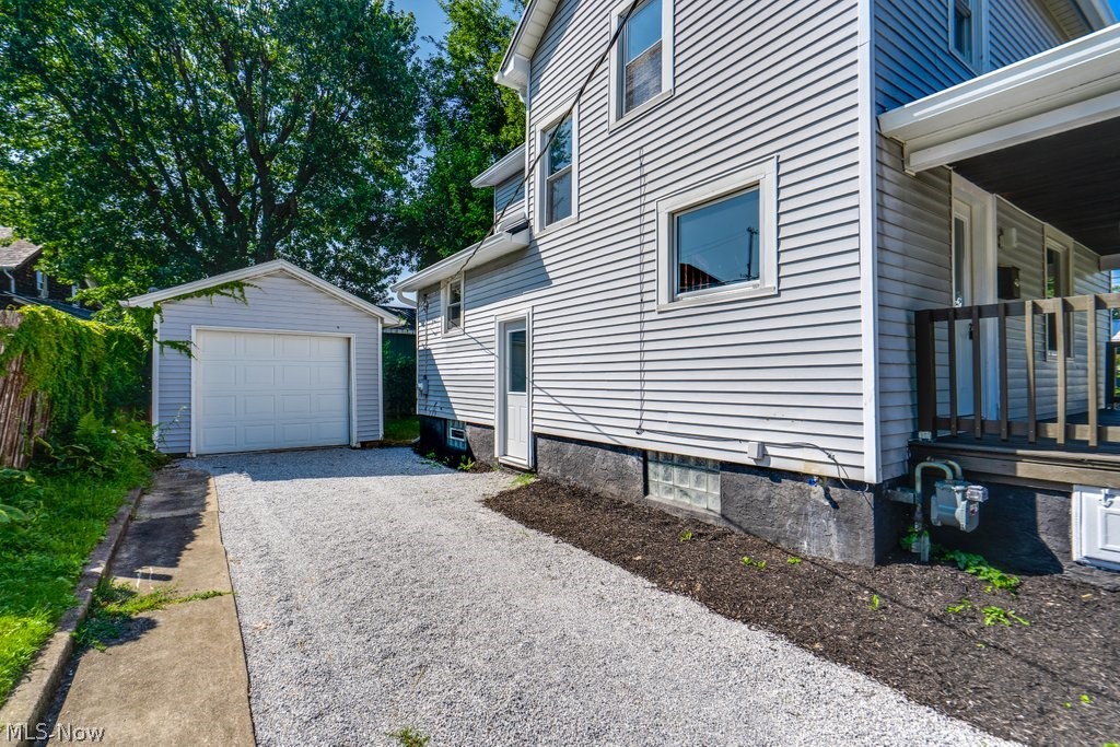 605 Chestnut Street Minerva OH 44657