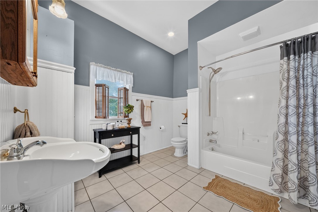 3066 W Main Street Kingsville OH 44048