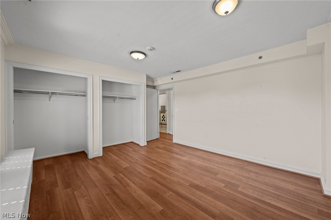 211 E Schaaf Road Brooklyn Heights OH 44131