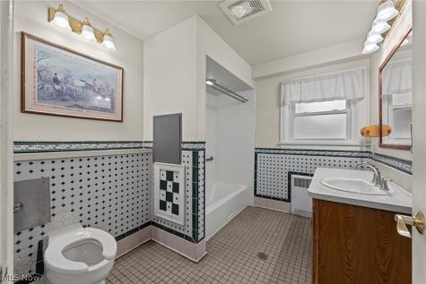 211 E Schaaf Road Brooklyn Heights OH 44131