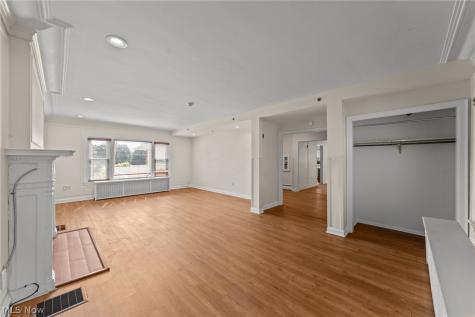 211 E Schaaf Road Brooklyn Heights OH 44131
