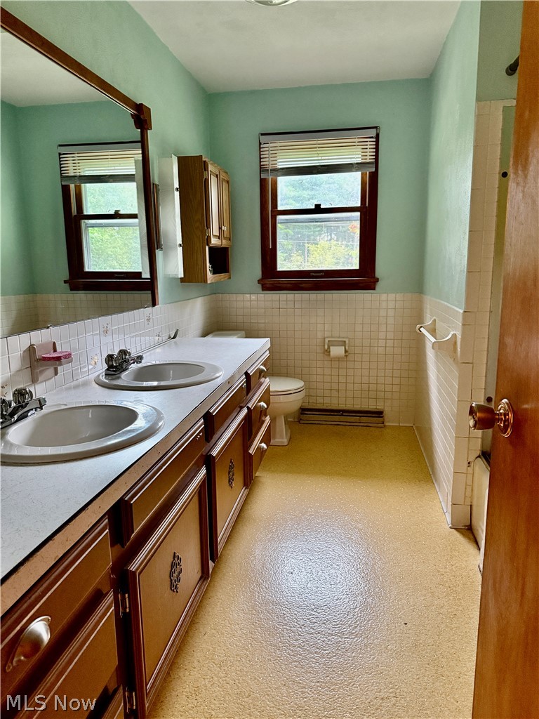 10010 W High Street Orrville OH 44667