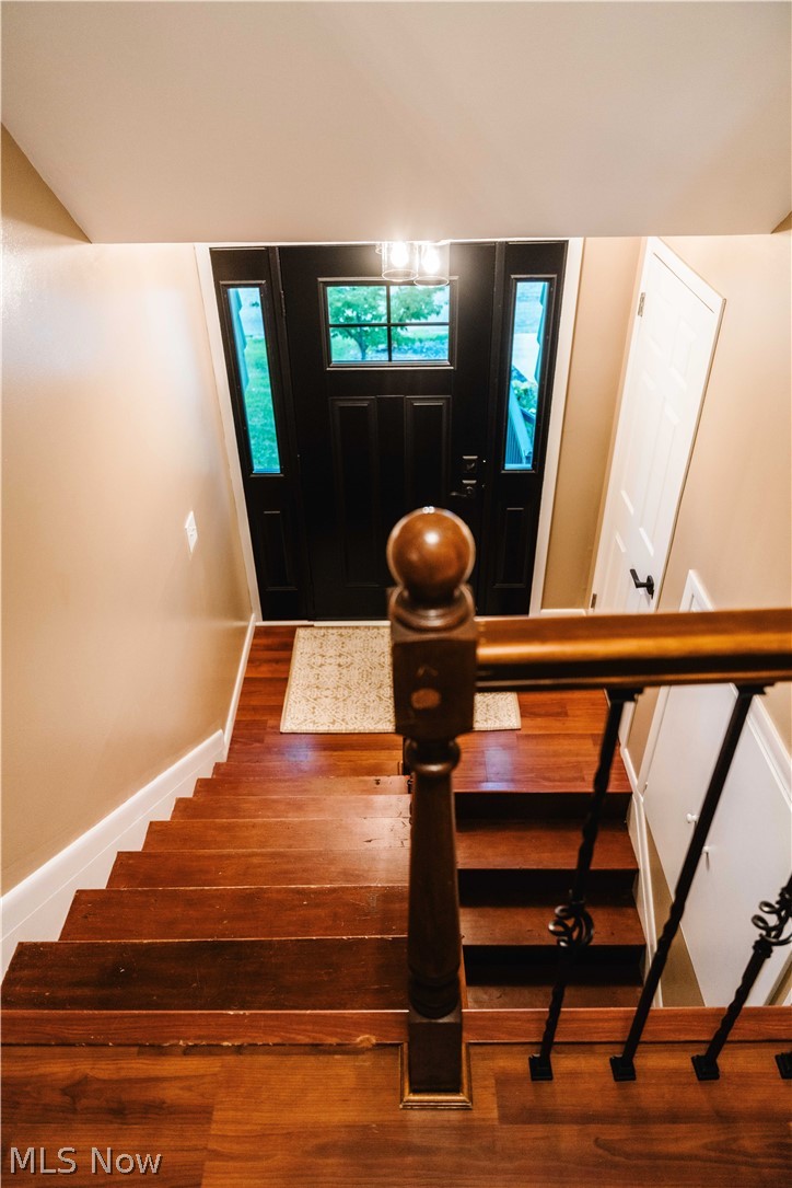 894 Green Drive Coshocton OH 43812