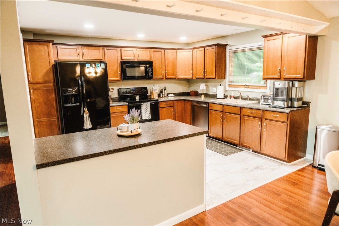 894 Green Drive Coshocton OH 43812