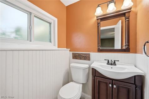 8860 Evergreen Drive Mentor OH 44060