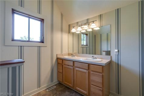 750 Hickory Street Akron OH 44303