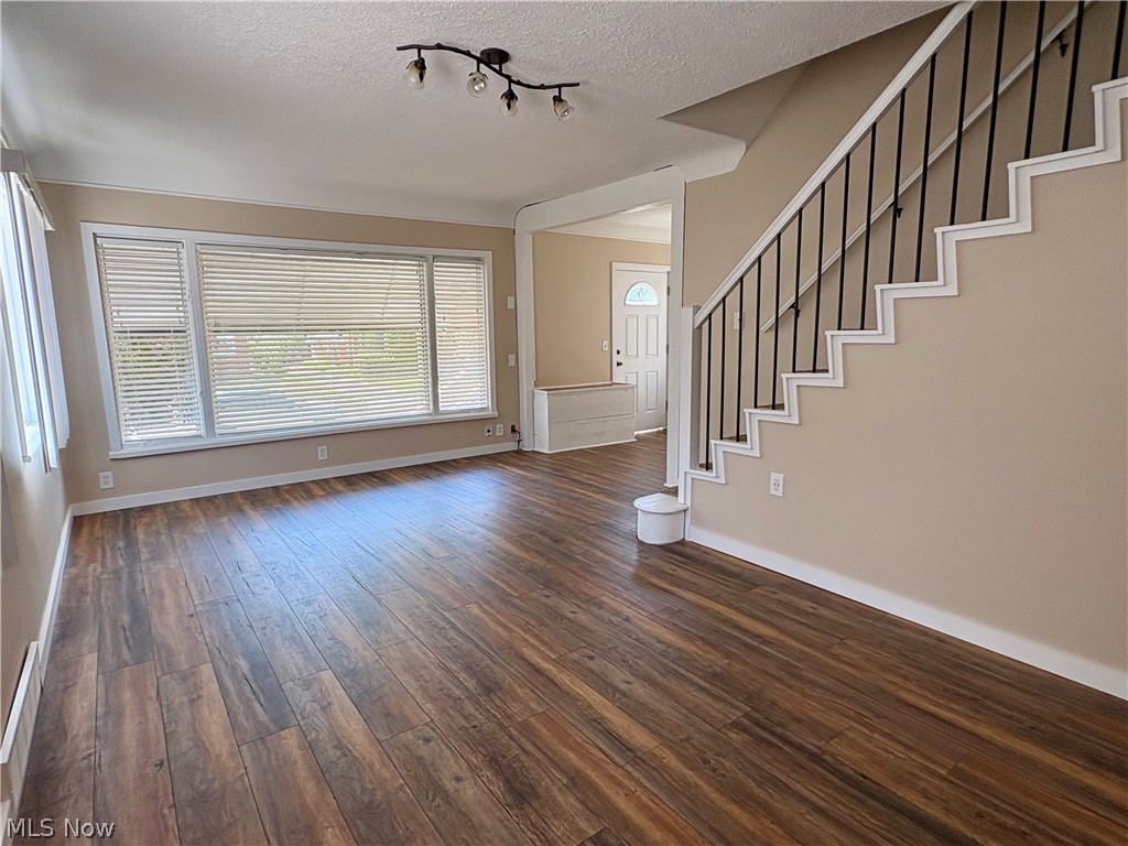 891 E 232nd Street Euclid OH 44123
