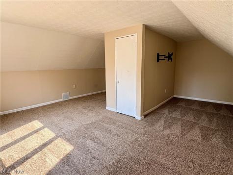 891 E 232nd Street Euclid OH 44123