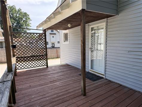 891 E 232nd Street Euclid OH 44123