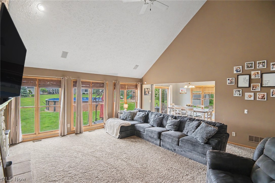1107 Shannon Lane Salem OH 44460