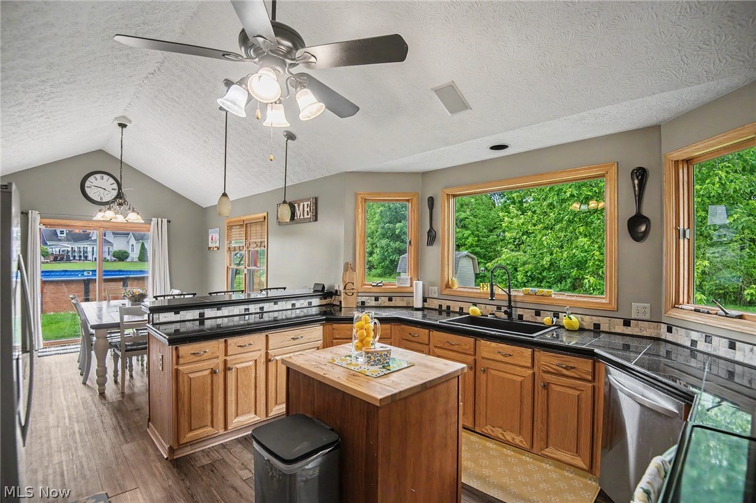 1107 Shannon Lane Salem OH 44460