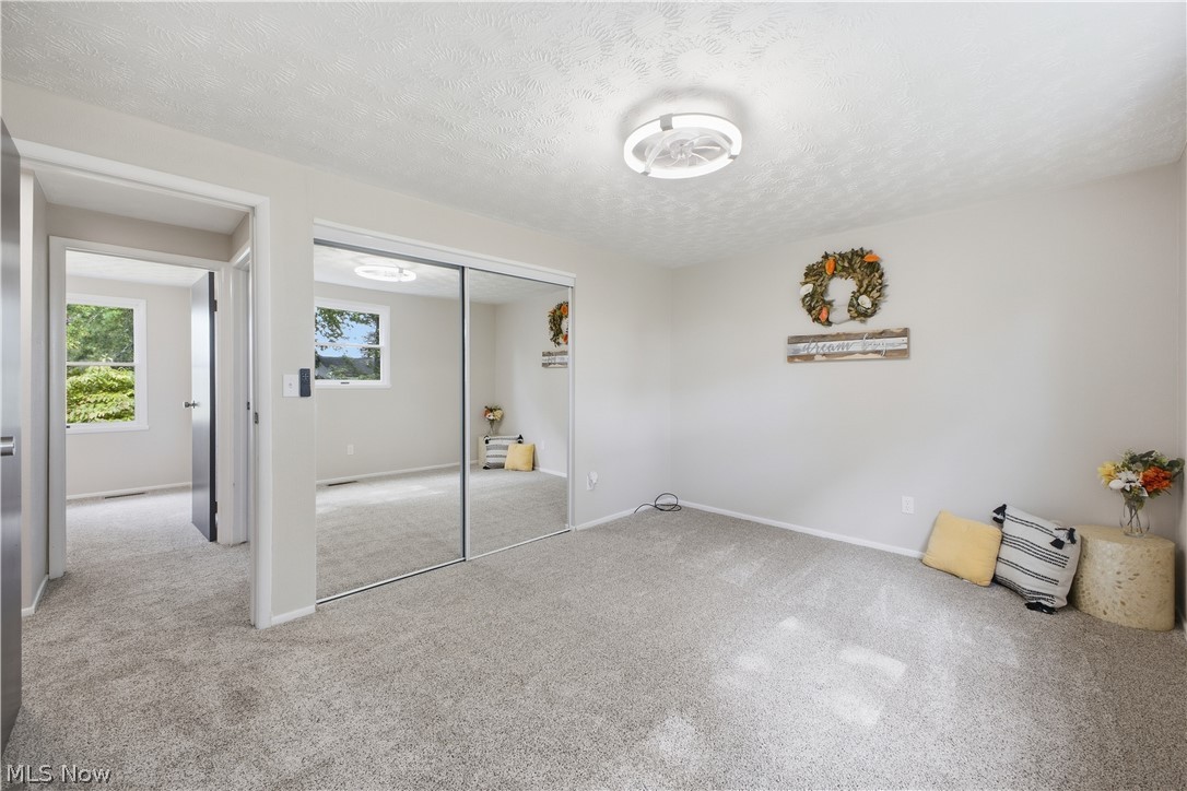 4845 New Road Austintown OH 44515