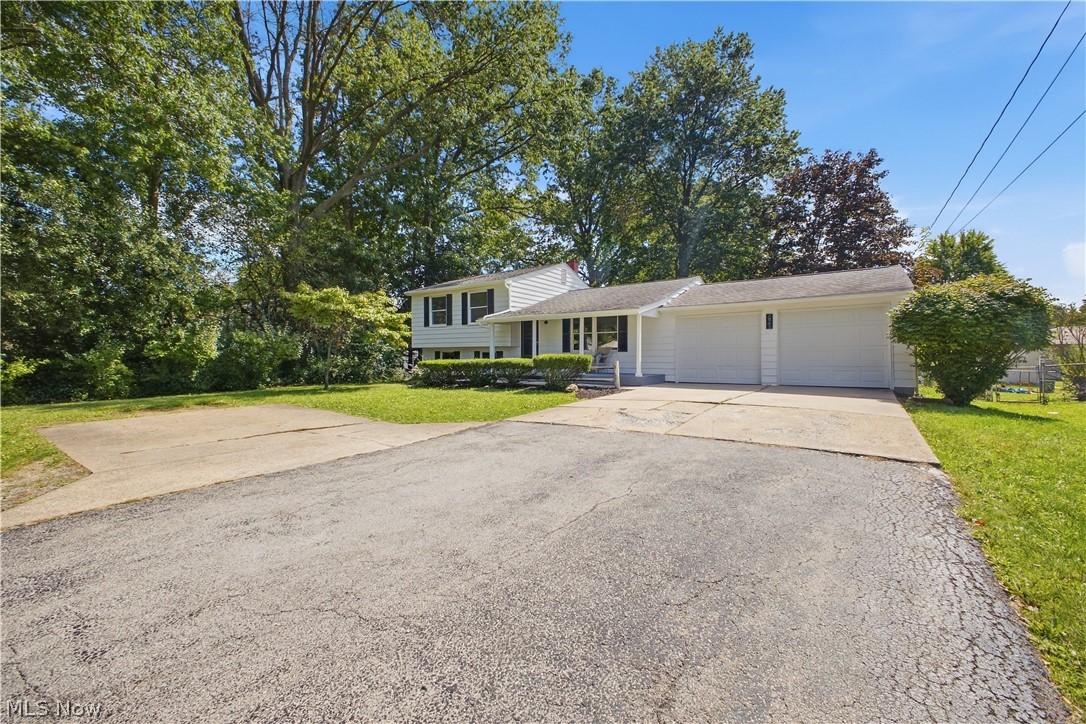 4845 New Road Austintown OH 44515