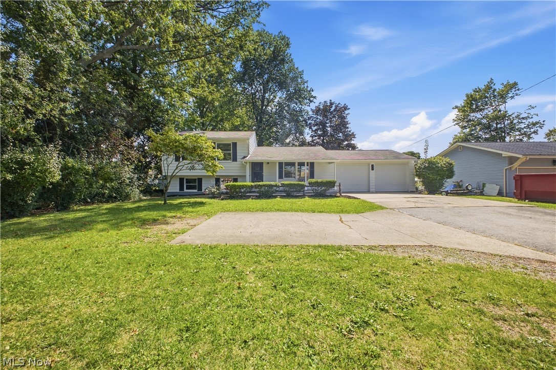4845 New Road Austintown OH 44515