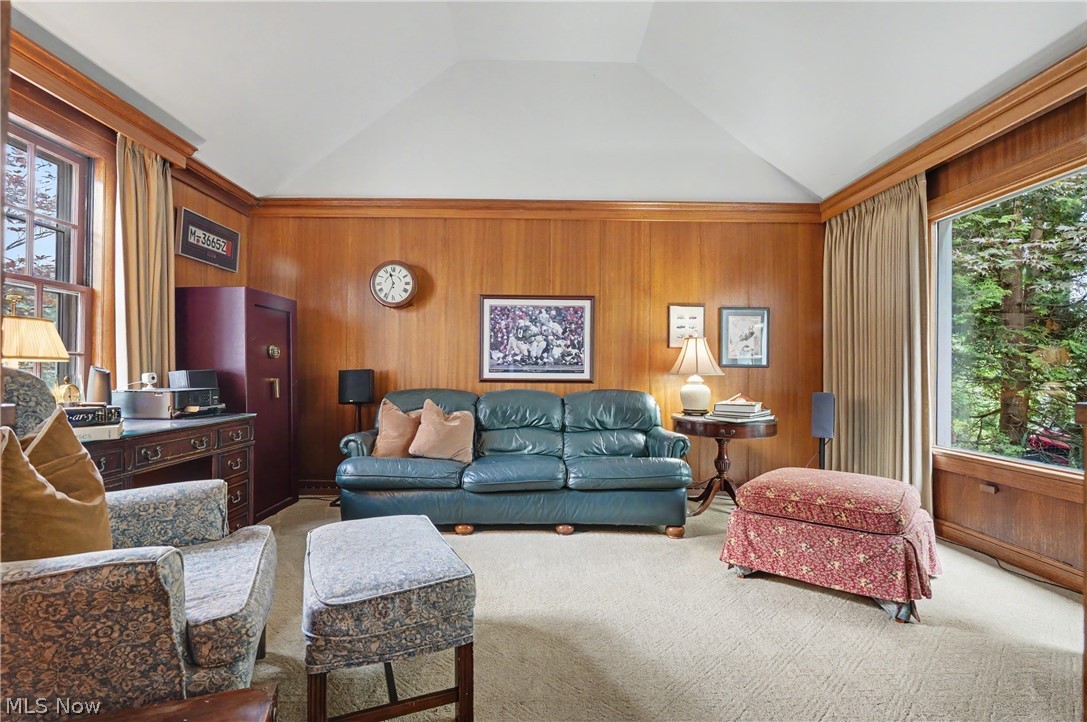 3106 Athens Road Silver Lake OH 44224