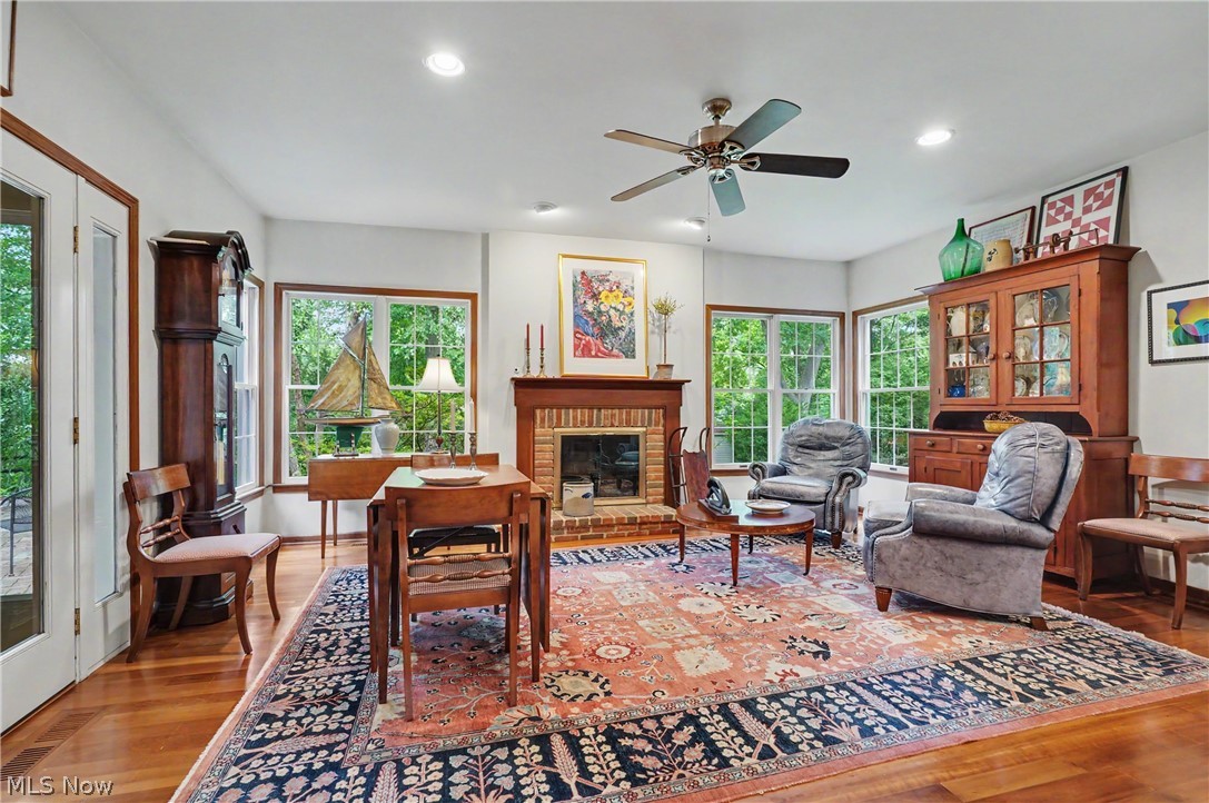3106 Athens Road Silver Lake OH 44224