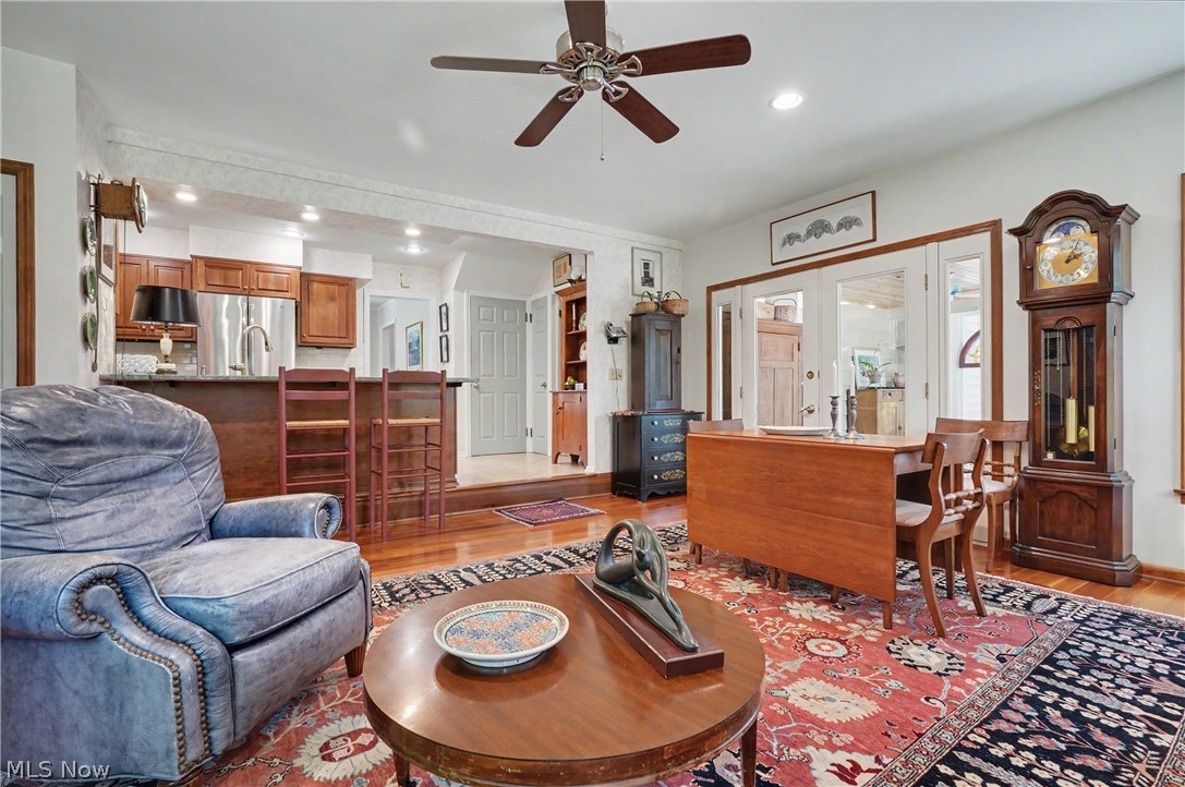 3106 Athens Road Silver Lake OH 44224