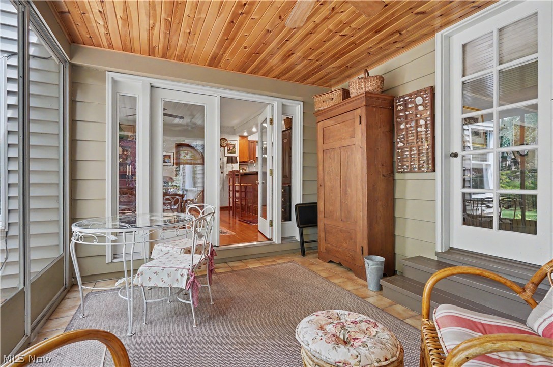 3106 Athens Road Silver Lake OH 44224