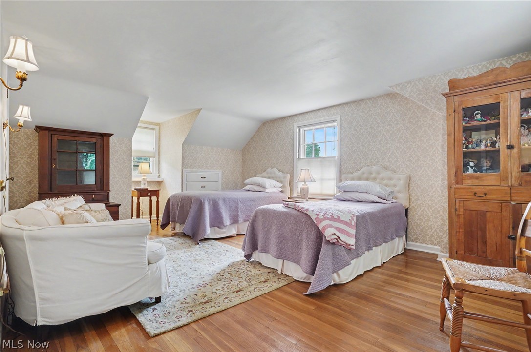 3106 Athens Road Silver Lake OH 44224