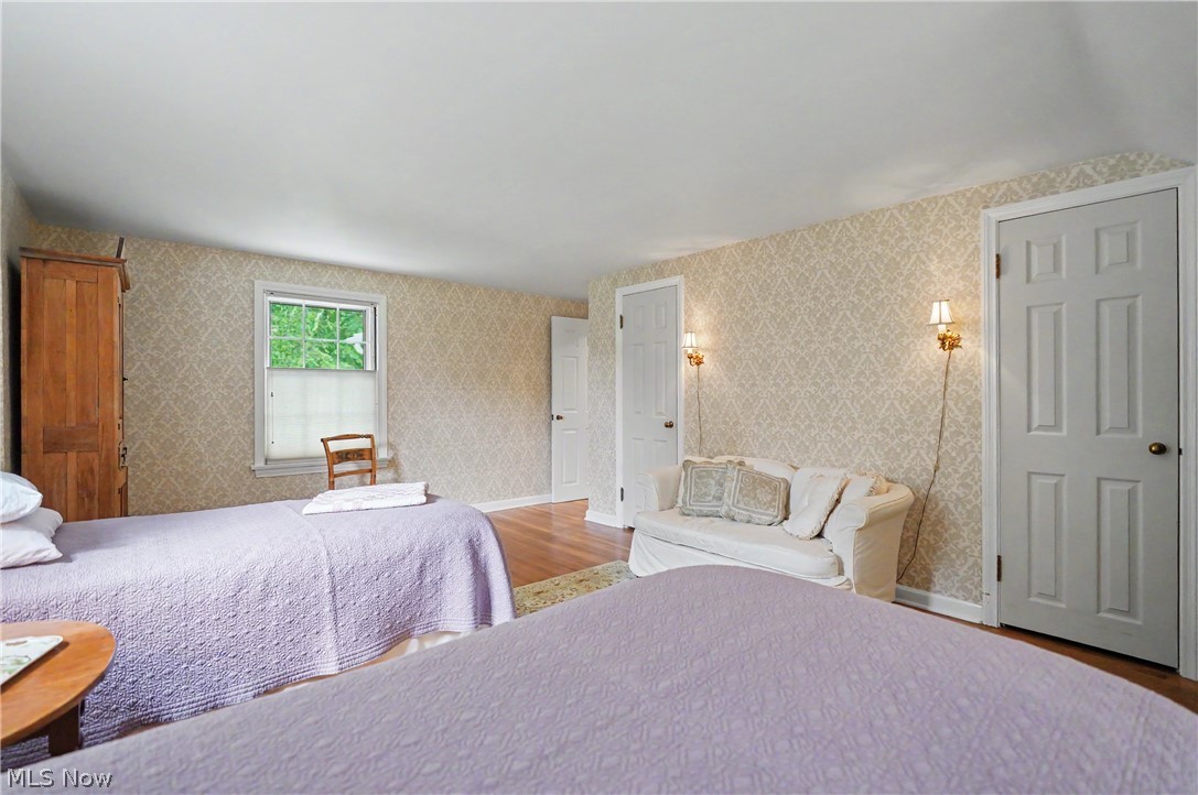 3106 Athens Road Silver Lake OH 44224