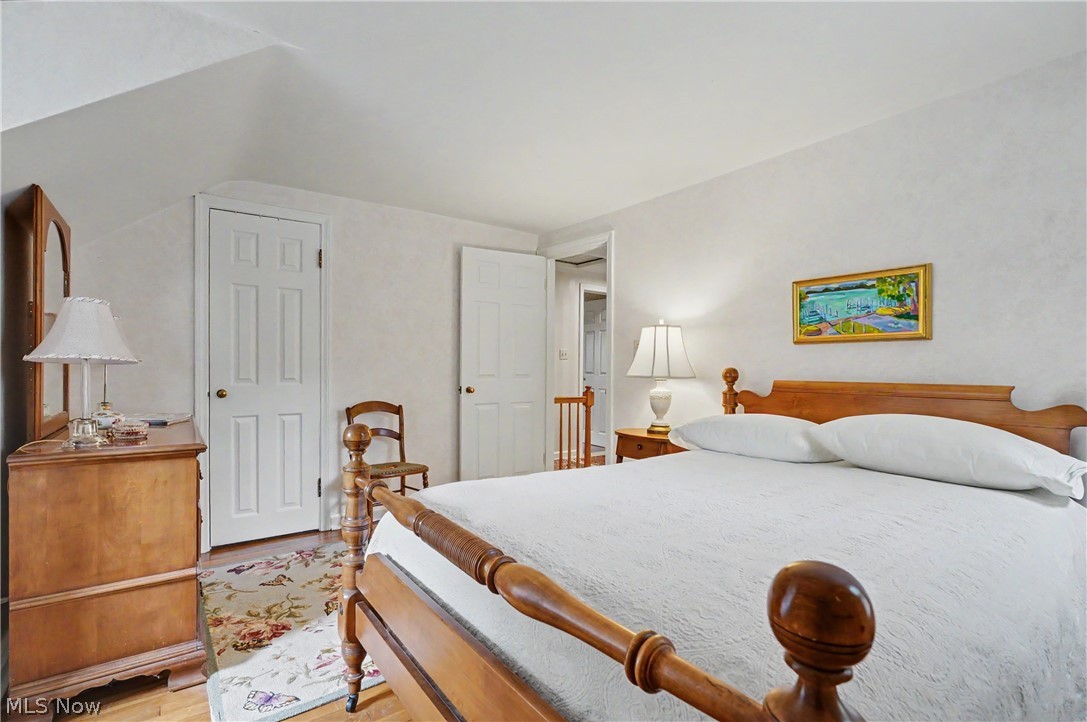 3106 Athens Road Silver Lake OH 44224