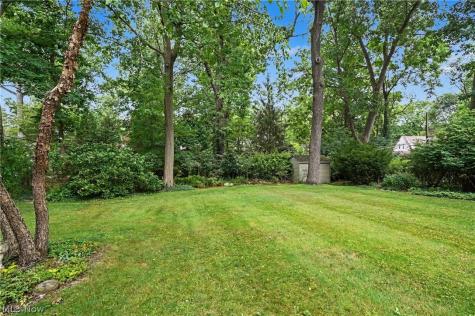 3106 Athens Road Silver Lake OH 44224