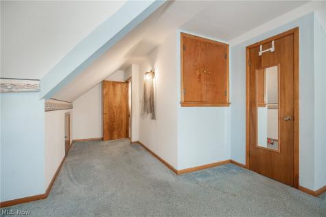 4093 E 175th Street Cleveland OH 44128