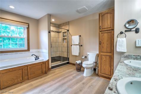 1238 Ty Drive Medina OH 44256