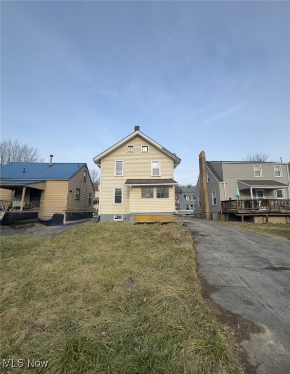 321 W Wood Street W Lowellville OH 44436