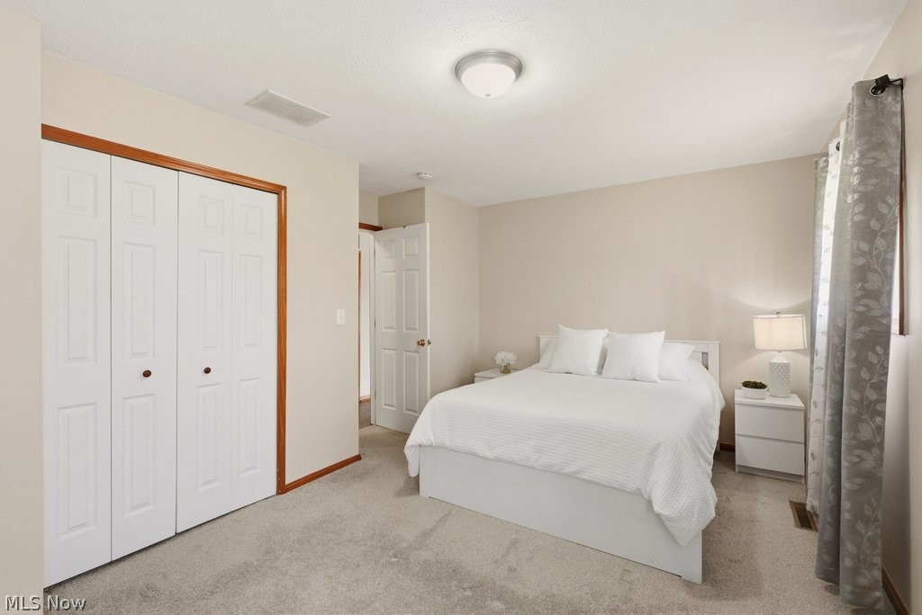 25085 Sandhurst Road Bedford Heights OH 44146