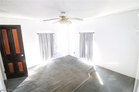 115 Burbank Street Creston OH 44217