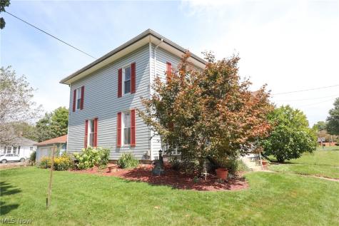 115 Burbank Street Creston OH 44217