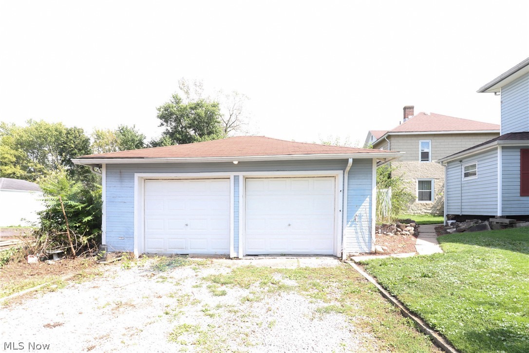 115 Burbank Street Creston OH 44217