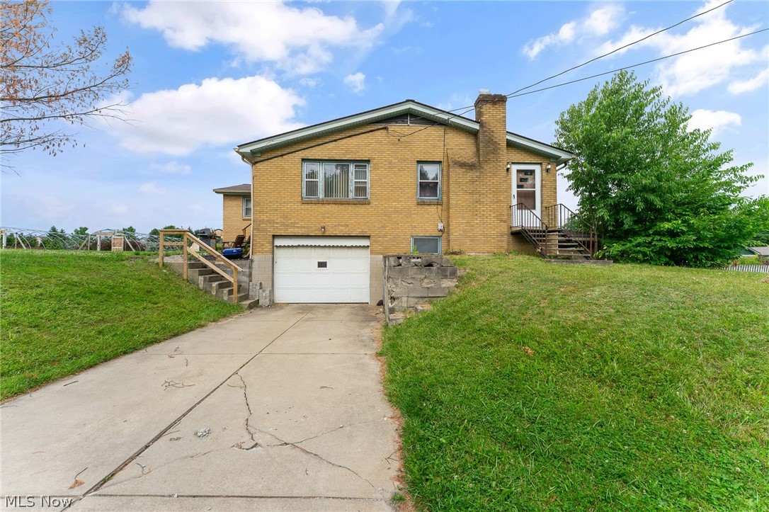 2451 E Western Reserve Road Poland OH 44514