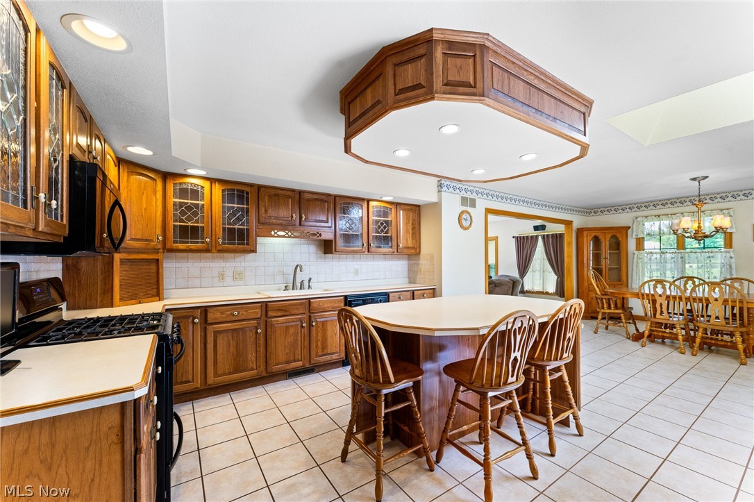 5201 S Saratoga Avenue Austintown OH 44515