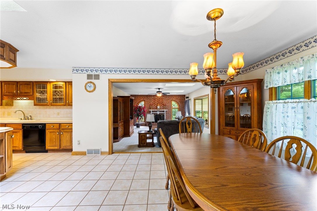 5201 S Saratoga Avenue Austintown OH 44515