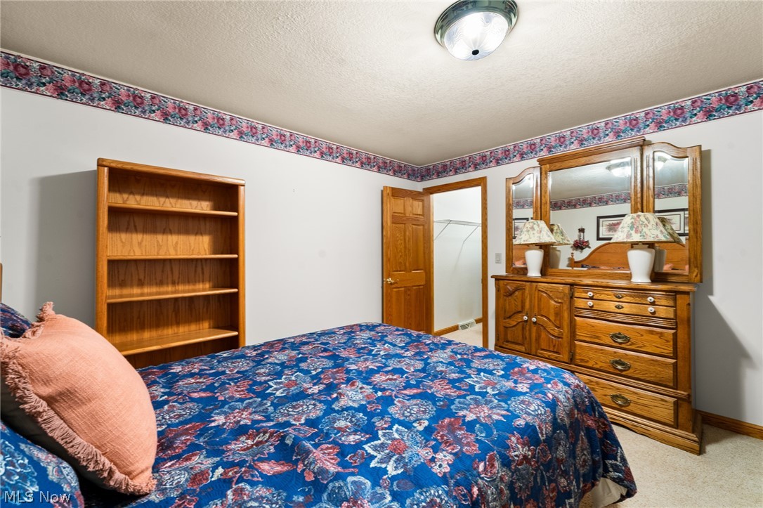 5201 S Saratoga Avenue Austintown OH 44515
