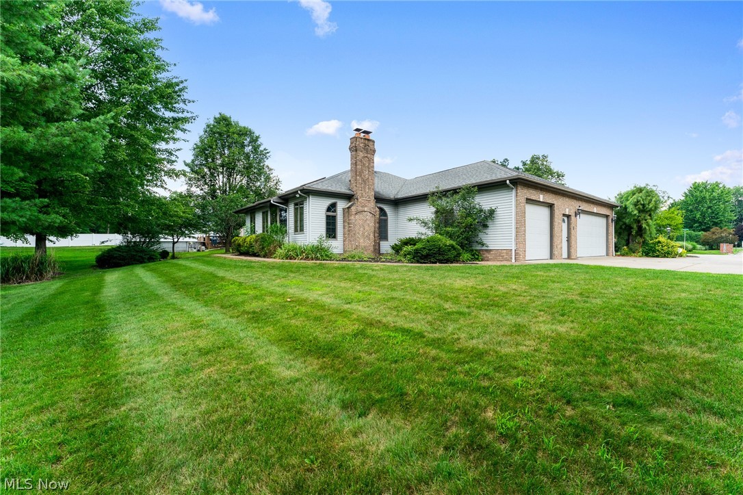 5201 S Saratoga Avenue Austintown OH 44515