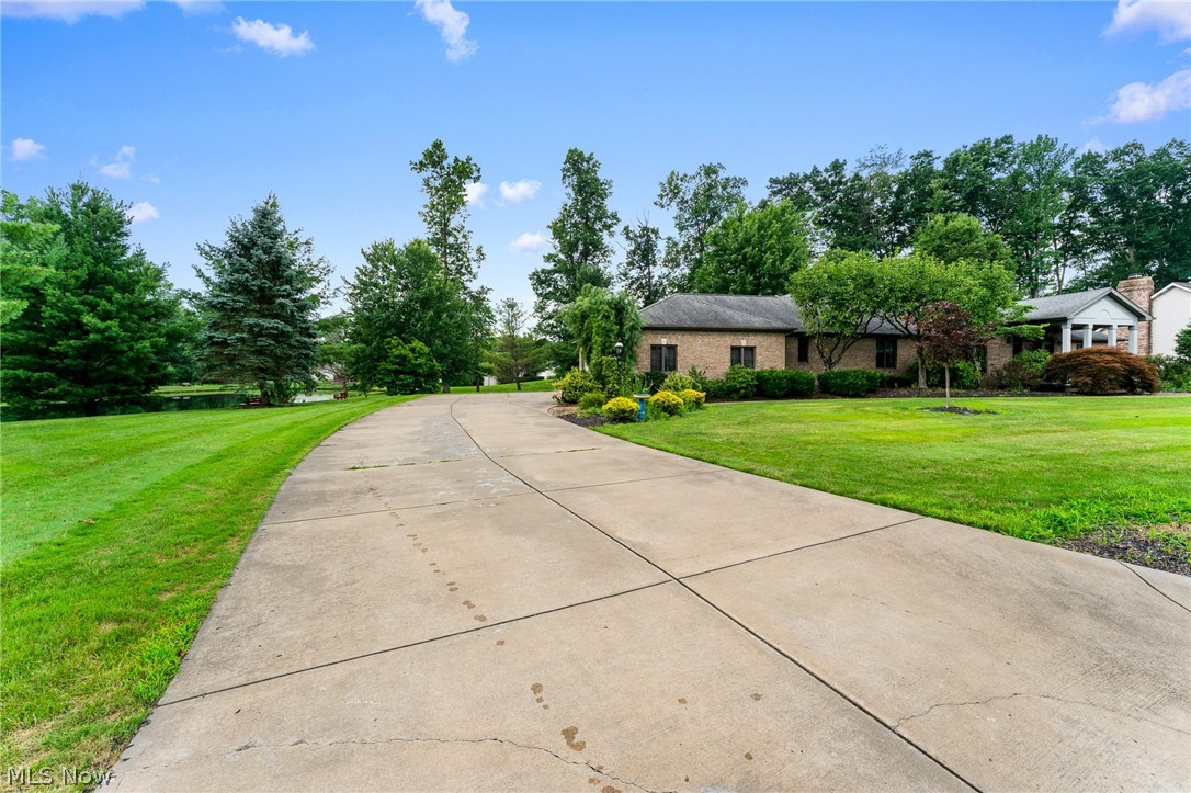 5201 S Saratoga Avenue Austintown OH 44515